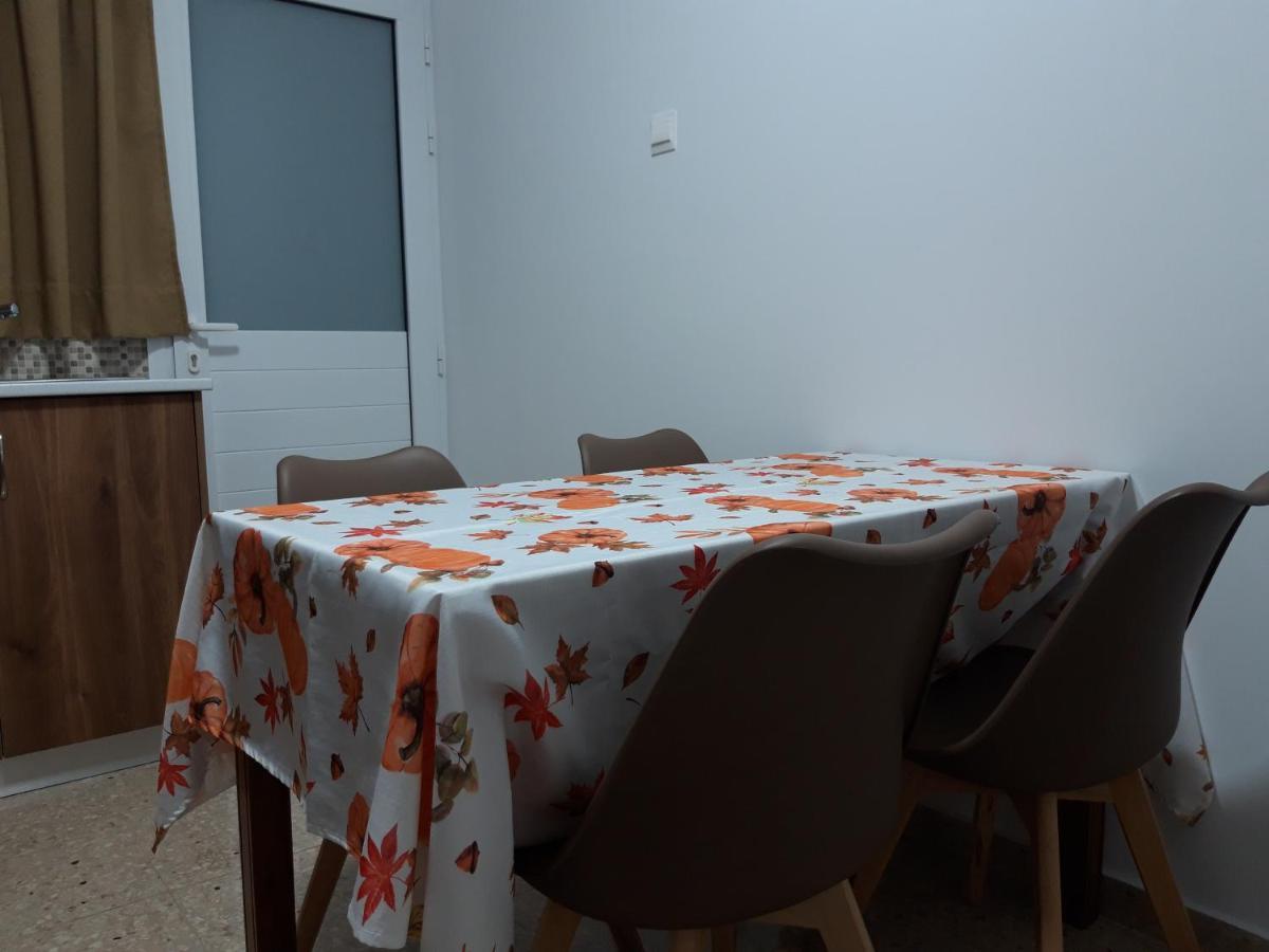 Costas Two-Bedroom Ground Floor Apartment Paphos Luaran gambar